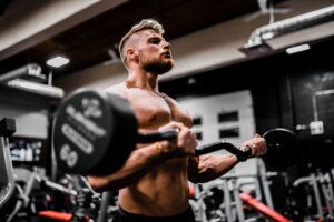 Jak utrzymać regularność i consistencję w treningu
